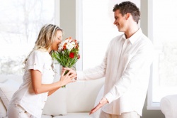 Как понять что ты нравишься парню Как понять что ты нравишься парню