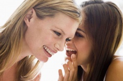 О чем болтают девочки? О чем болтают девочки?