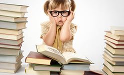 В каком возрасте начинать учить с ребенком буквы и цифры? В каком возрасте начинать учить с ребенком буквы и цифры?