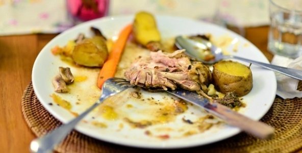 что делать, если икота появилась во время еды